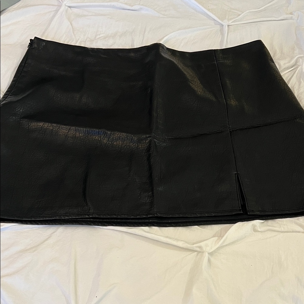 Old Navy Black Faux Leather Mini Skirt